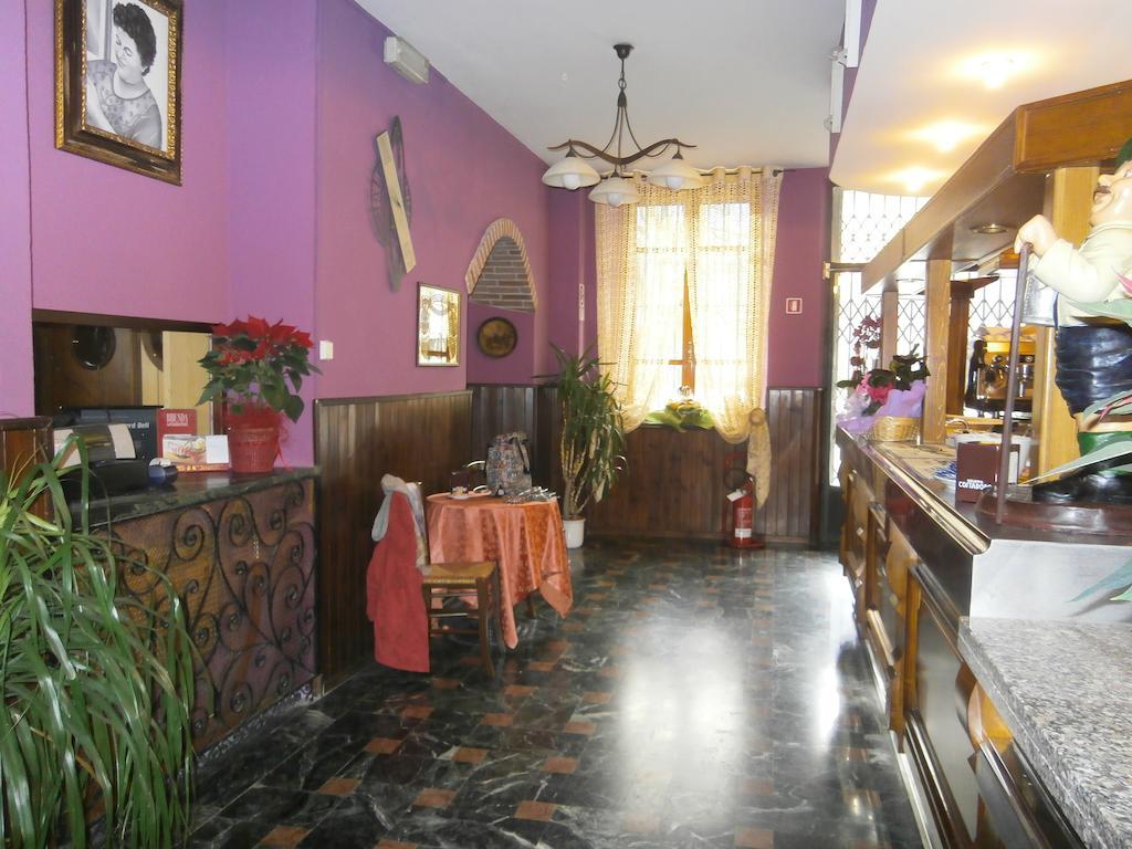 Nuovo Hotel Tripoli Settimo Vittone Екстер'єр фото
